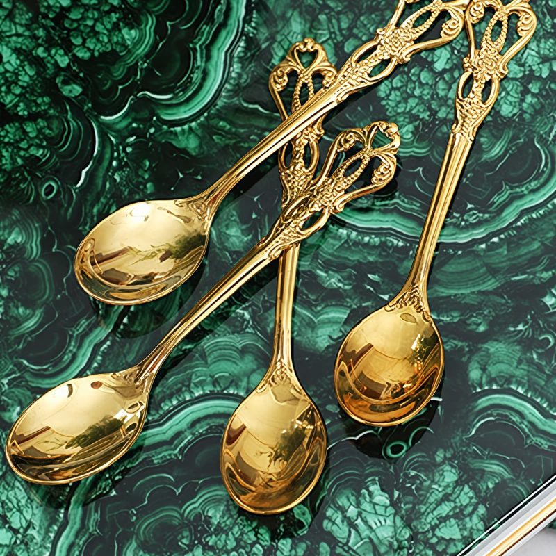 Luxury Green Porcelain Tray with Gold-Plated Handles | Elegant Decor - 3