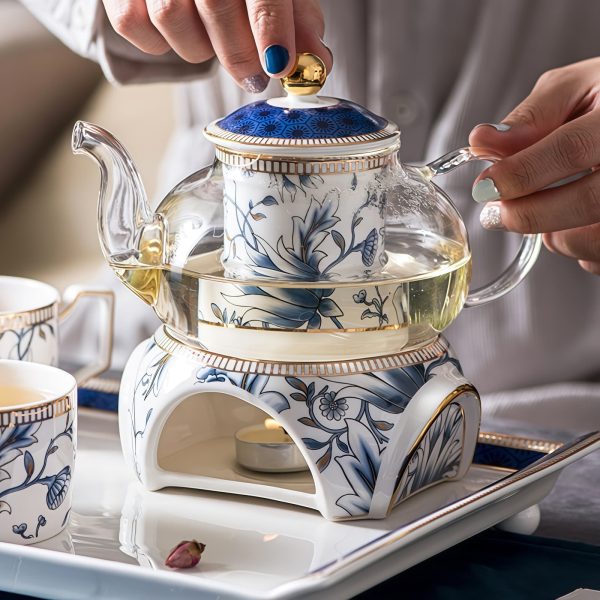 Blau-Weißes Yucca-Blüten Bone China Teeservice mit Stövchen