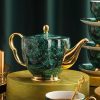 Grünes Porzellan-Teeset im englischen Stil mit eleganter Kanne & Goldrand Luxury English Tea Set: Porcelain Teapot Set (Green) - 3