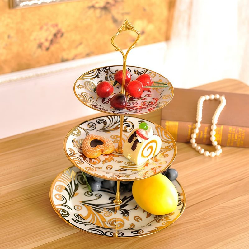 Porzellan-Etagere mit Schmetterlings- und Ruyi-Dekor European Floral Butterfly Porcelain Cake Stand | Tiered Dessert Server - 1