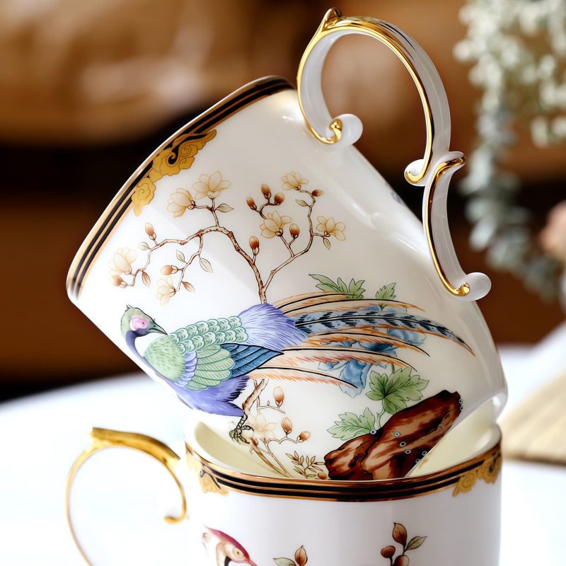 Bone-China-Tasse mit Phönix-Motiv, Deckel & Löffel Phoenix Pattern Bone China Mug with Lid & Spoon | Elegant Tea Cup - 3