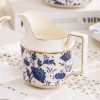 Englisches Teeservice aus Porzellan in Blau-Weiß mit Golddekor Blue & White Floral English Porcelain Tea Set with Gold Accents - 4