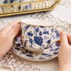Englisches Teeservice aus Porzellan in Blau-Weiß mit Golddekor Blue & White Floral English Porcelain Tea Set with Gold Accents - 3