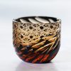 Edo Kiriko Sake-Glas | Handgeschliffenes Kristallglas in Schwarz & Bernstein Edo Kiriko Black-Amber Crystal Sake Glass | Handcrafted Japanese Glassware - 4