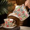 Englisches Teeservice aus Bone China mit roten Rosen und Golddekor Red Rose Bone China English Tea Set with Gold Accents - Elegant Tea Party - 3