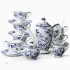Blau-Weißes Bone China Teeservice mit Pfauen- und Pfingstrosen-Motiv Peacock Peony Blue & White Bone China Tea Set - Luxury Afternoon Tea - 2