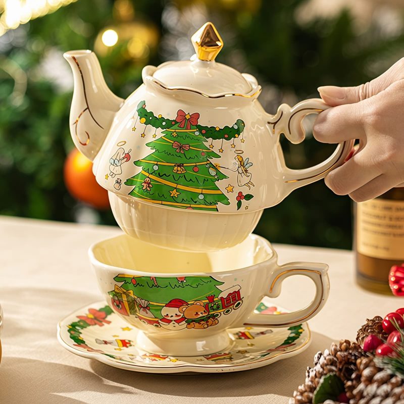 Porzellan-Teeset „Tea for One“ mit Weihnachtsbaum-Motiv Christmas Tree Porcelain Tea Set for One | Festive Teapot & Cup Set - 1