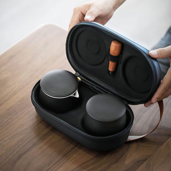 Mobiles Tee-Set aus reiner Keramik mit Reisetasche