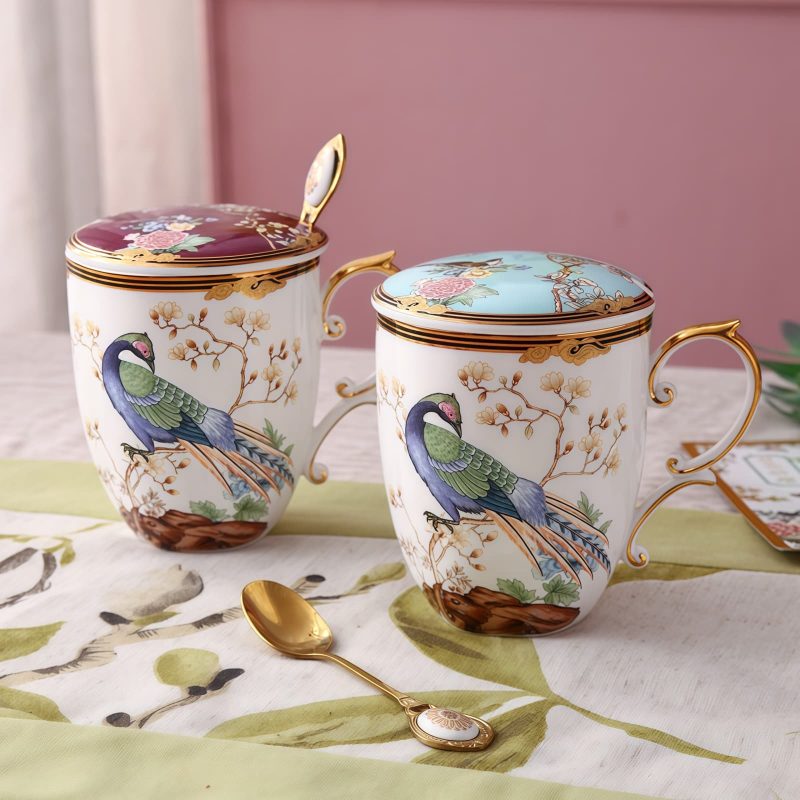 Handgefertigtes Bone-China-Tassenset für Paare mit Golddetails und goldenen Henkeln INGRI Handcrafted Bone China Couple Mug Set | Elegant Mugs - 10