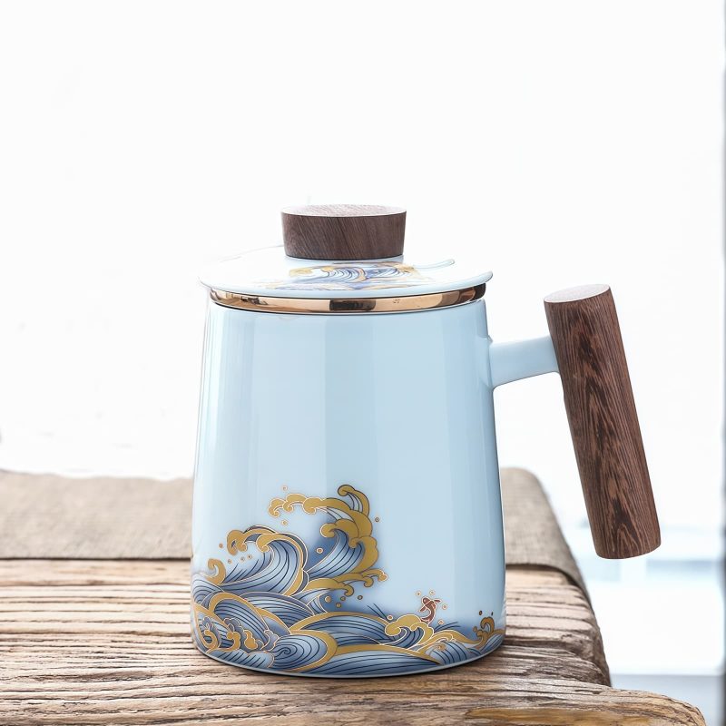 Tumbling Waves Porcelain Tea Mug with Gold Trim, Infuser & Lid (15 OZ) - 9