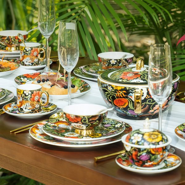 Handbemaltes Fine Bone China Geschirr-Set „Jungle Party“ mit Goldakzenten