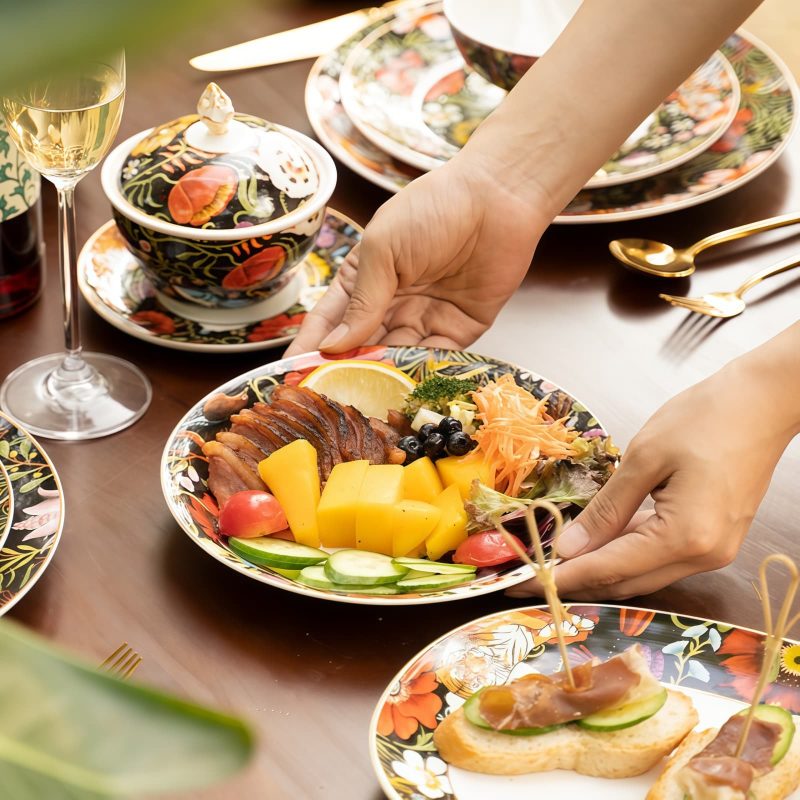 Handbemaltes Fine Bone China Geschirr-Set „Jungle Party“ mit Goldakzenten INGRI Jungle Party Bone China Dinnerware Set | Hand-Painted - 4