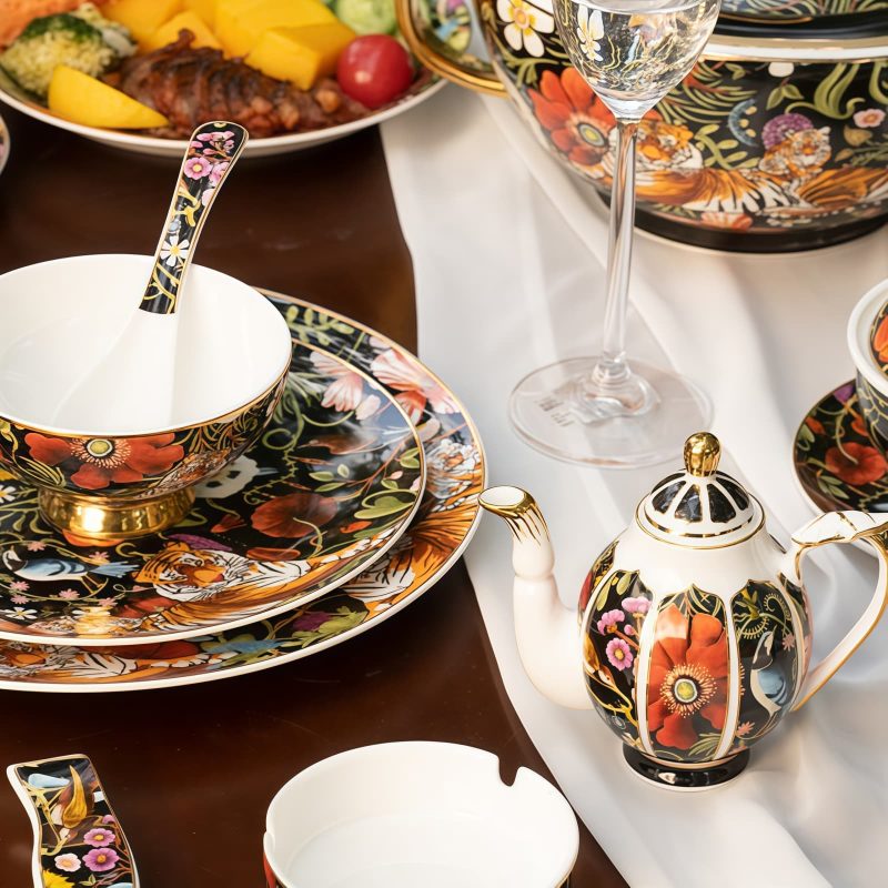 Handbemaltes Fine Bone China Geschirr-Set „Jungle Party“ mit Goldakzenten INGRI Jungle Party Bone China Dinnerware Set | Hand-Painted - 9