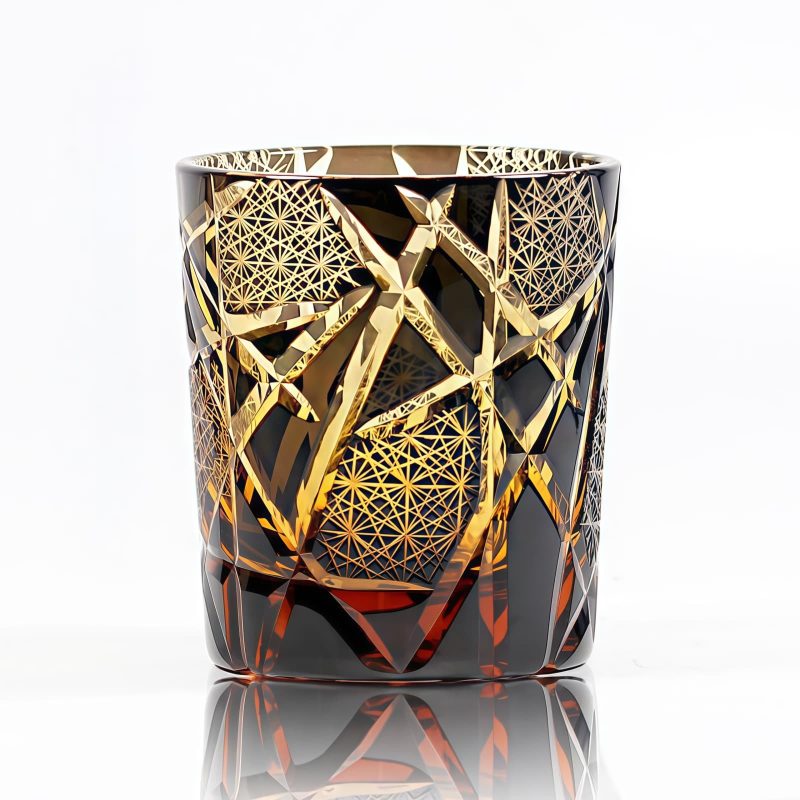 Handgefertigtes Edo-Kiriko Whiskyglas „Amber Black Lightning“ mit Holzbox Edo Kiriko Amber Black Lightning Whisky Glass with Wooden Box - 7