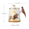 Porzellan-Teebecher „Springender Karpfen“ mit Holzgriff, Teesieb, Deckel und Untersetzer Jumping Carp Porcelain Tea Mug with Infuser & Wood Handle | 13.5oz - 1