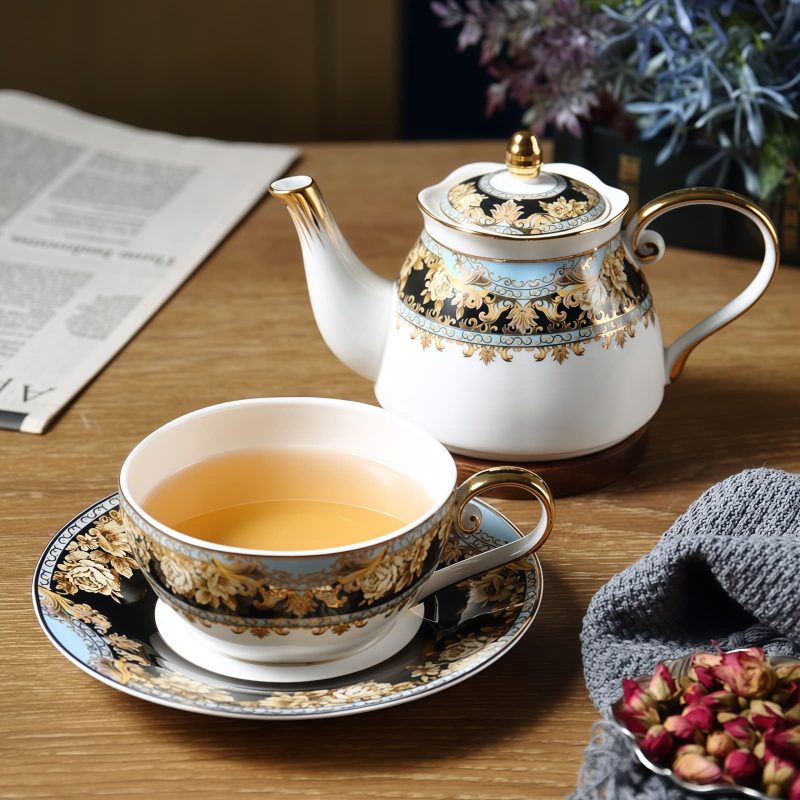 Tea-for-One-Set aus Bone China mit gelbem Vintage-Blumenmuster Yellow Floral Vintage Bone China Tea for One Set - 3