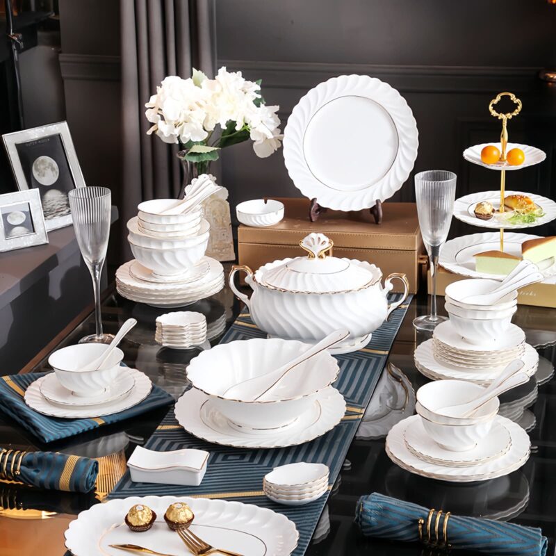Handgefertigtes Bone-China-Geschirrset in Reinweiß mit Goldrand Pure White Handcrafted Bone China Dinnerware Set with Gold Edge - 9