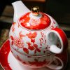 Porzellan-Teeset „Rote Pfingstrose“ für eine Person mit goldenem Knauf Red Peony Porcelain Tea for One Set with Golden Knob - 5