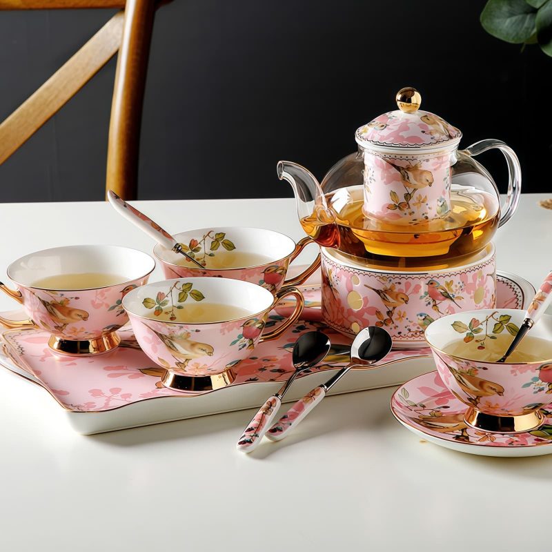Tee-Tablett aus Bone China mit „Pink Bird Floral“-Motiv Pink Bird Floral Bone China Tea Tray - Elegant Serving - 3