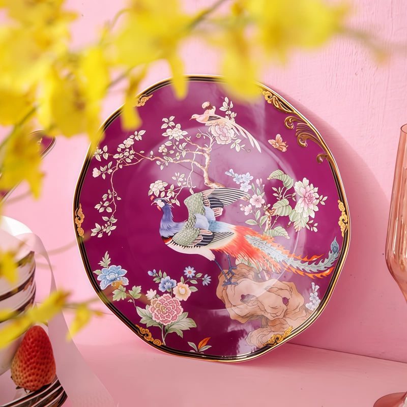 Handgefertigtes Bone-China-Geschirrset „Purple Phoenix“ mit Goldrand INGRI Purple Phoenix Bone China Tableware - Handcrafted Individual Piece - 23