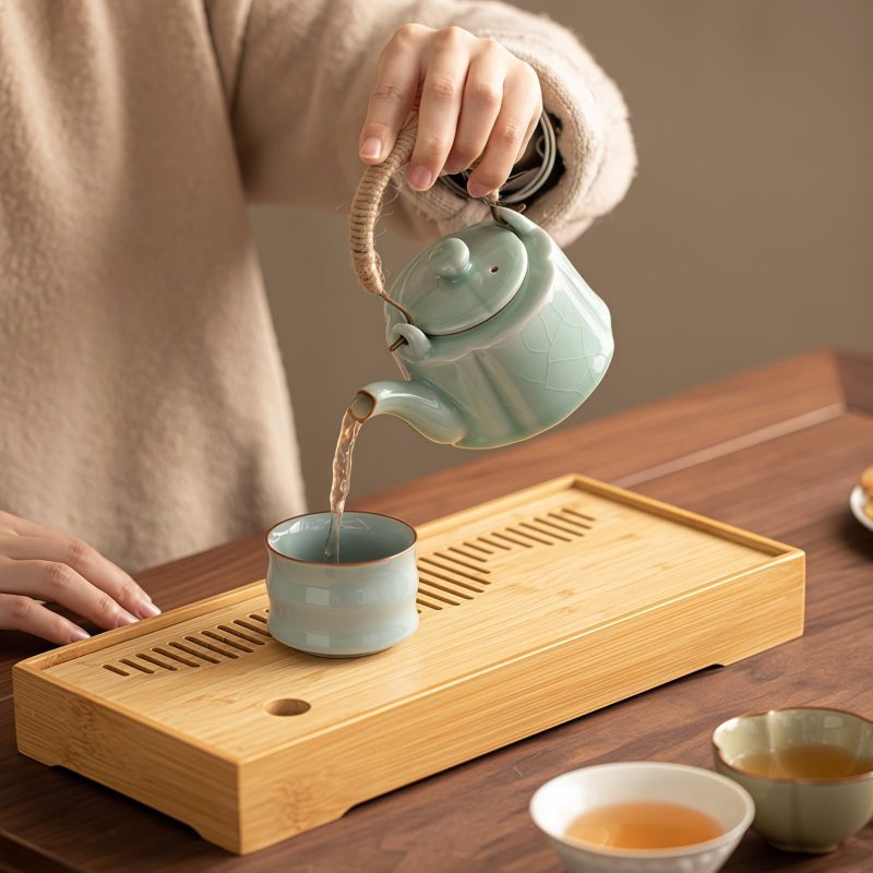 Vintage-Tee-Set aus Keramik mit Holztablett Vintage Ceramic Tea Set with Wooden Tray | Traditional Chinese Tea Service - 2