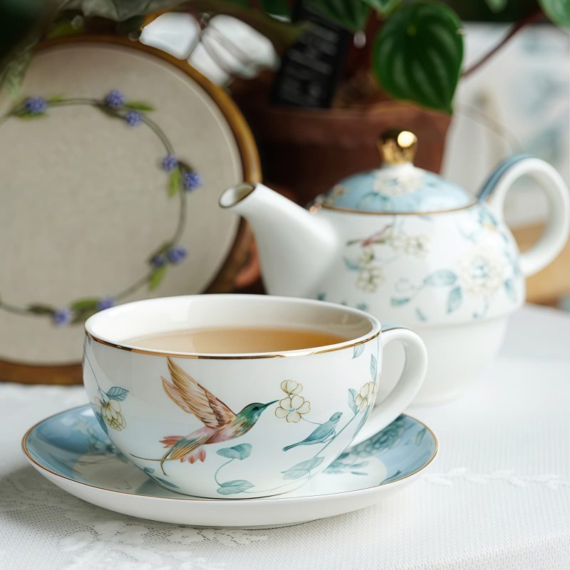 Tea for One Set aus Porzellan mit Vogel- und Blumenmotiv und Goldrand Gold Trim Bird Floral Porcelain Tea for One Set - 4