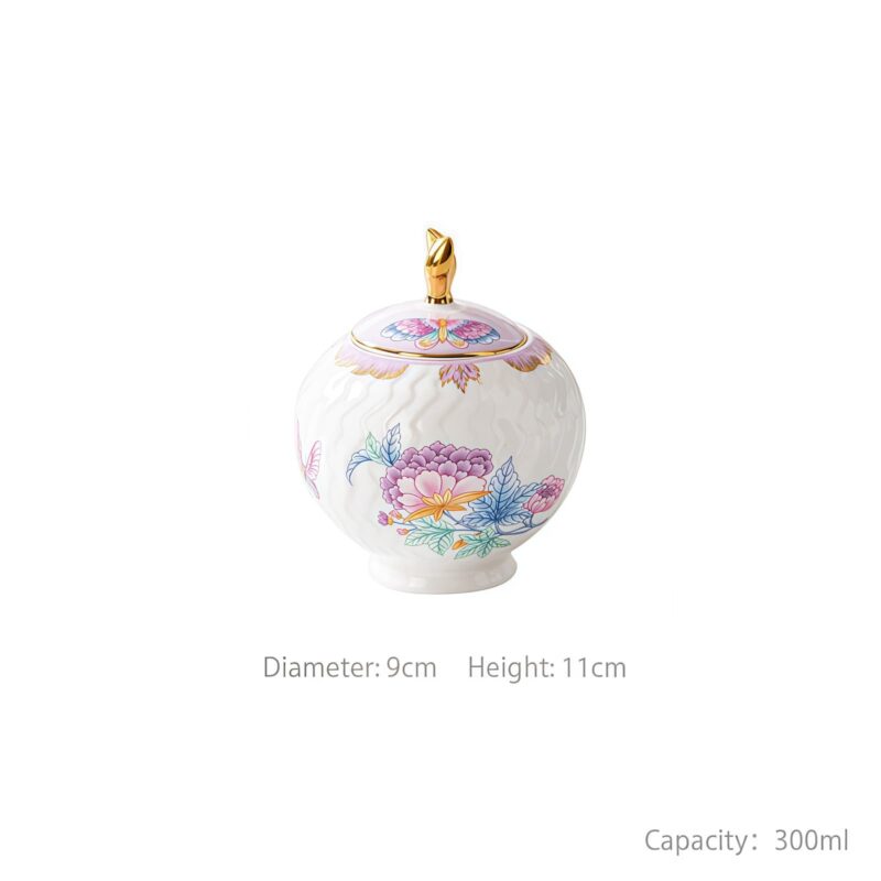 Handgefertigtes Bone-China-Teeservice „Secret Garden“ mit Goldrand Secret Garden Handcrafted Bone China Tea Set with Gold Rims - 21