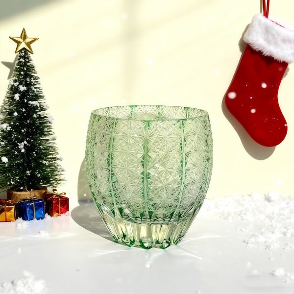 Handgefertigtes Edo-Kiriko Whiskeyglas mit grünem Sternenschliff & Geschenkbox