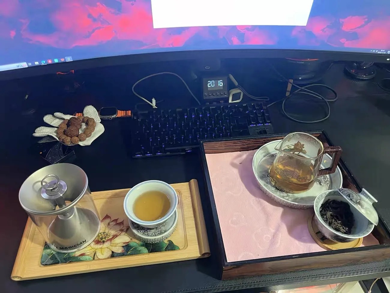 Jingdezhen Porzellan-Gaiwan-Teeset mit chinesischem Drachenmotiv real bouquet photo